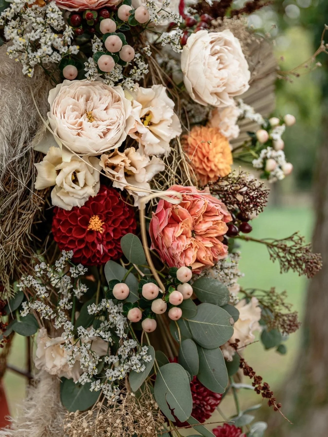 Mariage terracotta - compositions florales aux teintes chaudes
